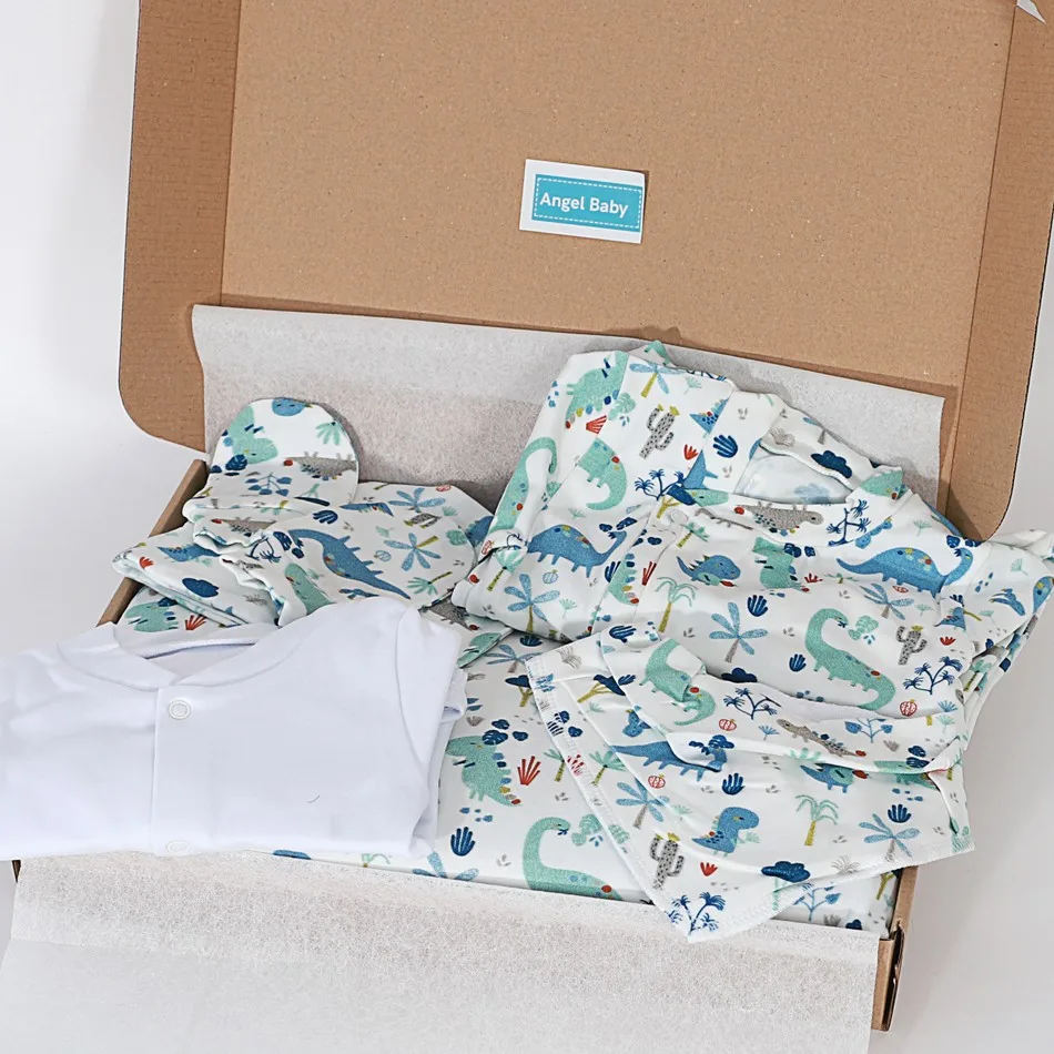 Set Corredino per Neonato - Inverno... Set Corredino per Neonato - Inverno...